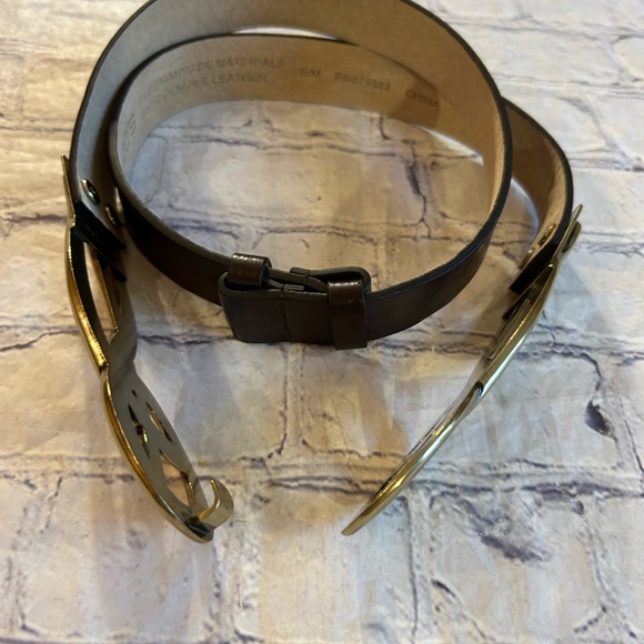 CHICO’S BACK GENUINE LEATHER CHOCOLATE BROWN BELT WITH BRASS TONE BUCKLE S/M - Picture 9 of 13